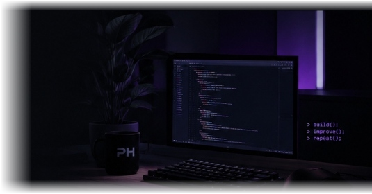 Ambiente de desenvolvimento com setup PH, monitor e código